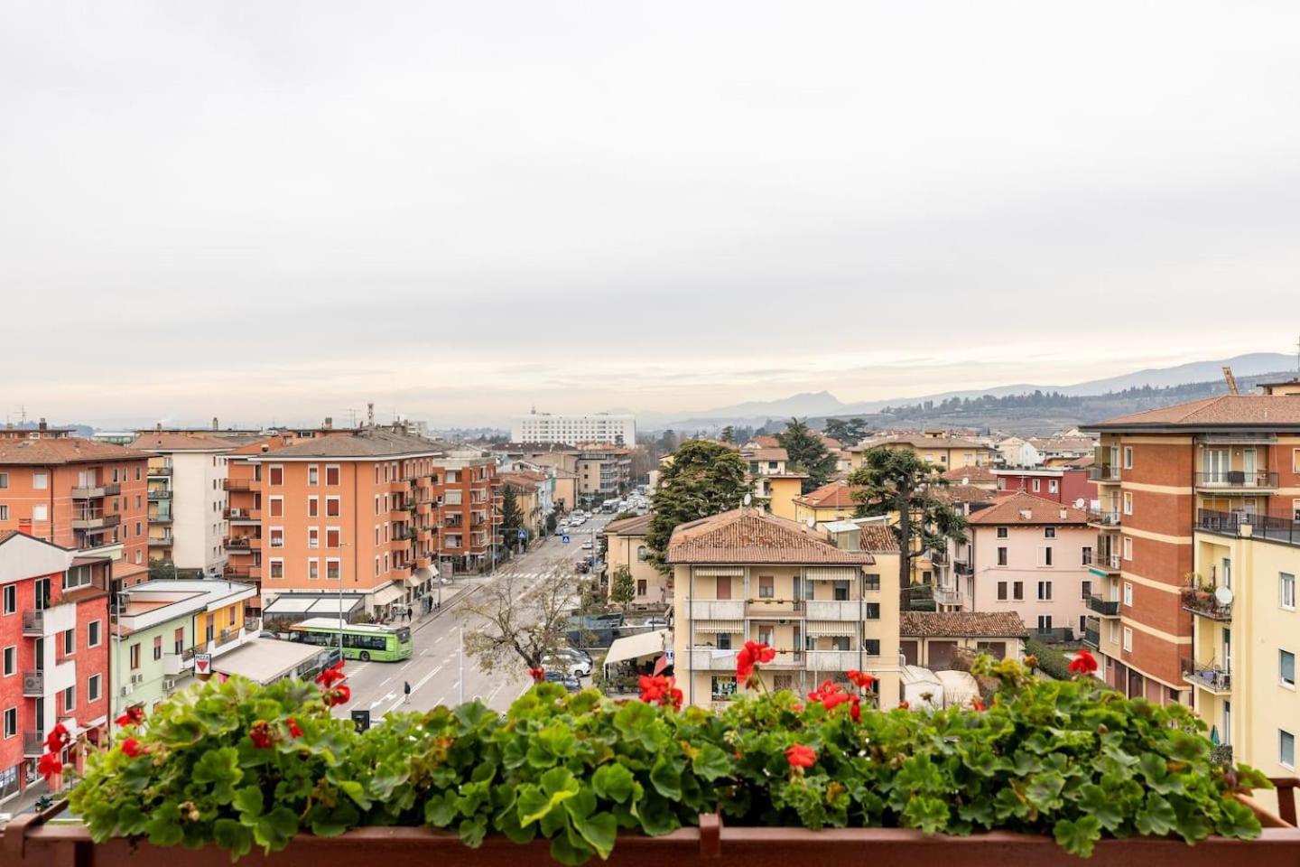 Appartamento Casa Peppino Verona Esterno foto